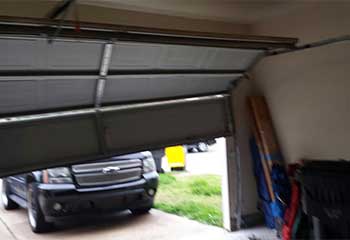 Garage Door Off Track, Kaysville UT